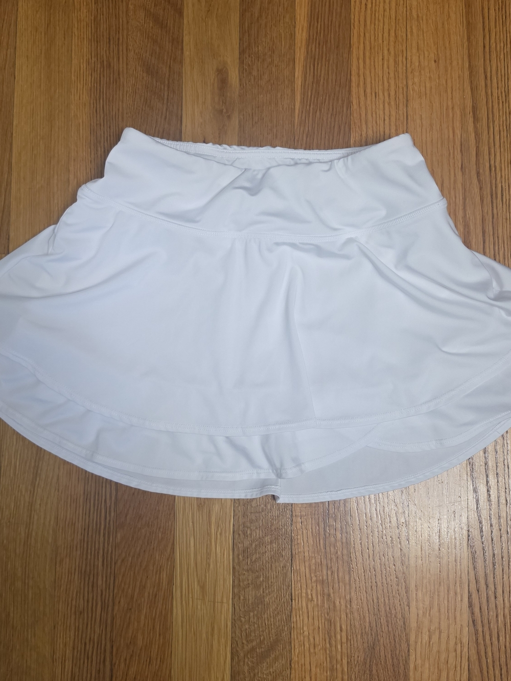 Baleaf White Women’s Skater Active Skort Sizw S